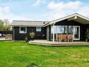 Cosy Holiday Home in Hadsund near Sea